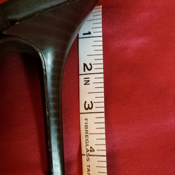 Rampage Studded Sandals - Picture 7 of 7